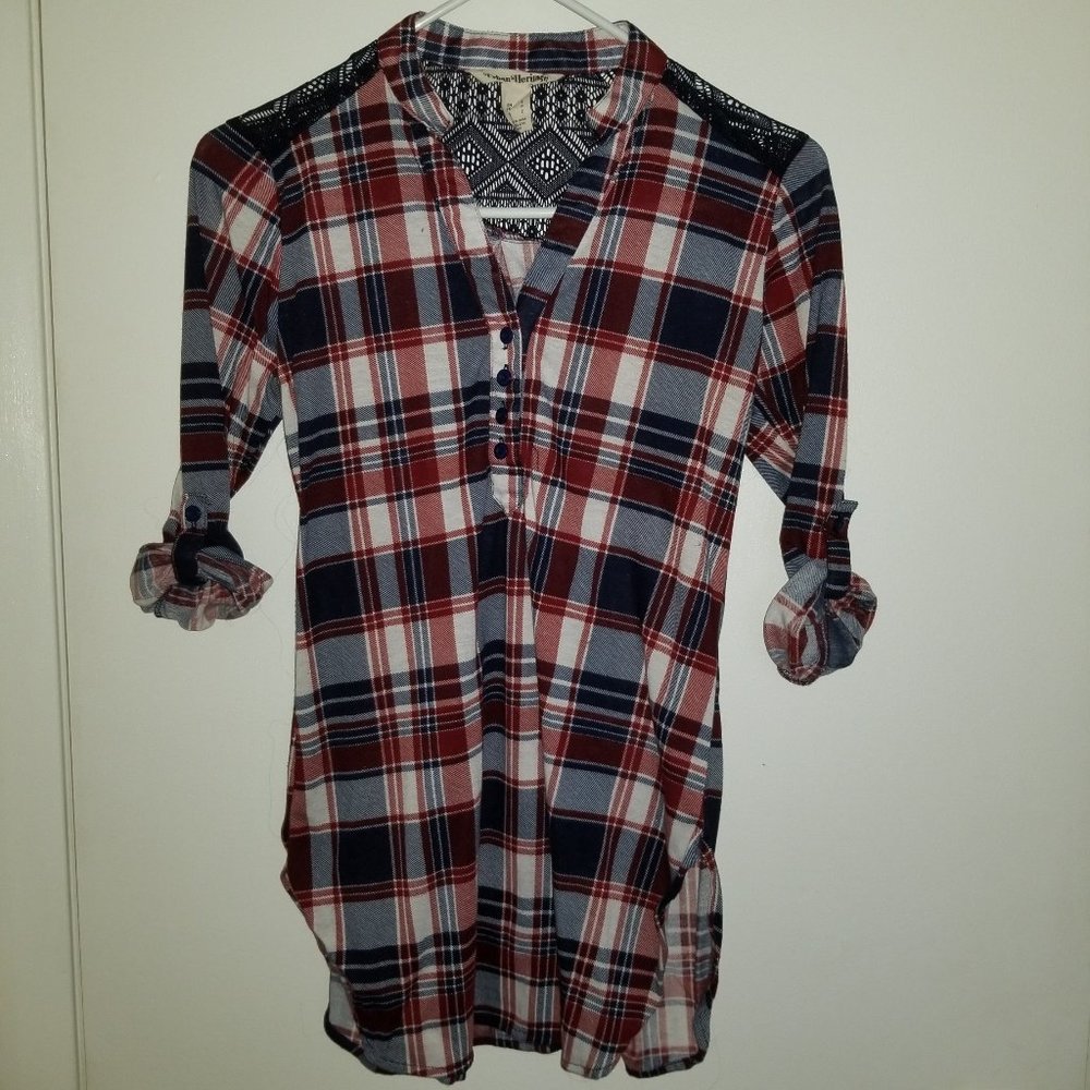 Urban Heritage Plaid Shirt with Lace Size S